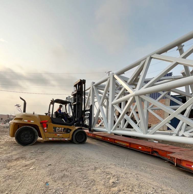 NOS ENFOCAMOS EN  BRINDAR SEGURIDAD EN EL SERVICIO DE ALQUILER DE MAQUINARIAS
